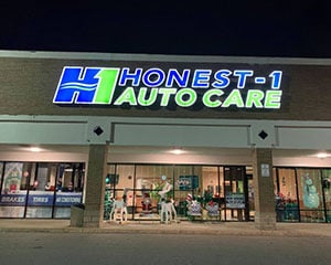 2020 Light Up Loveland | Honest-1 Auto Care Loveland