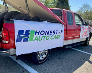 2020 Light Up Loveland | Honest-1 Auto Care Loveland