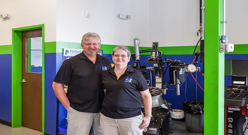 Honest-1%20-%20Loveland%20(02)